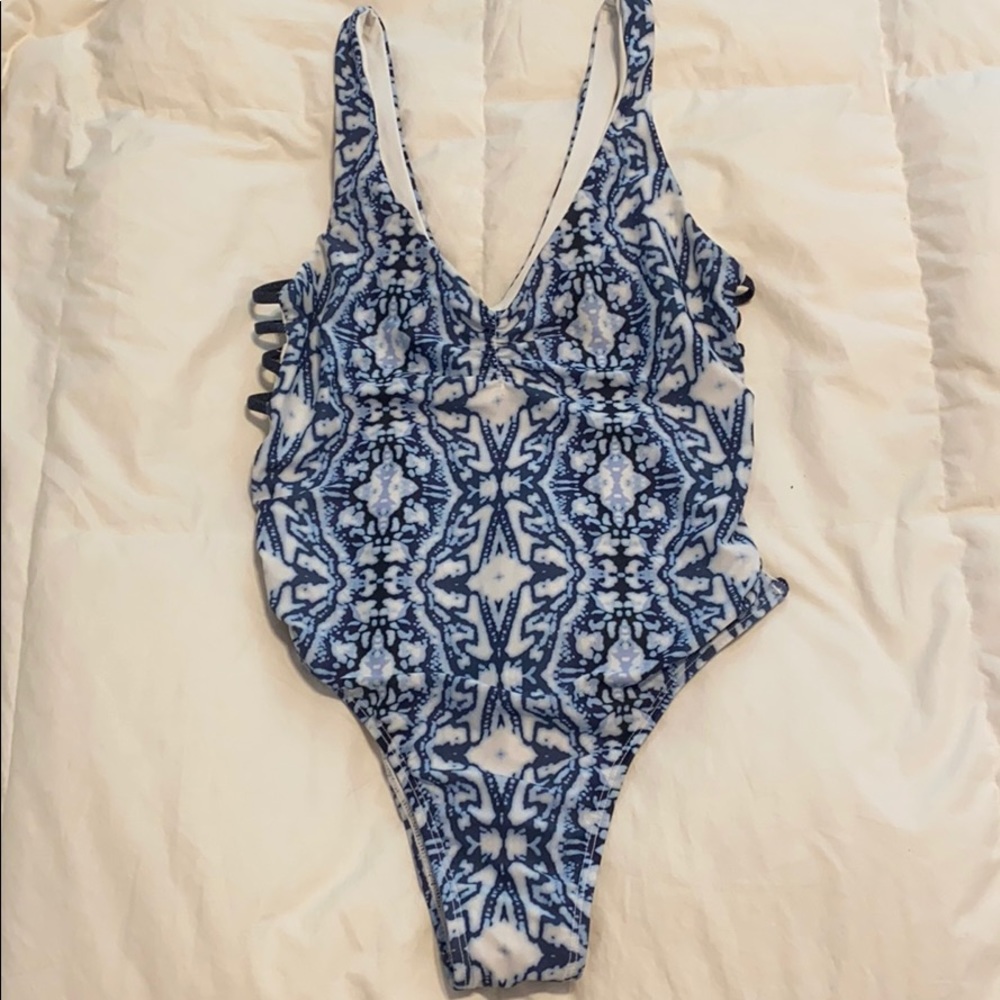 One piece bathing suit